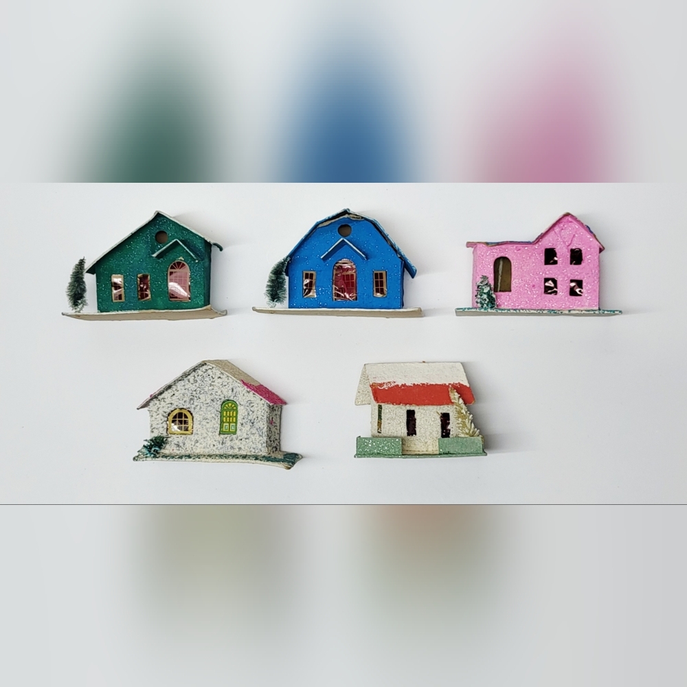 LOT OF 5 VINTAGE PUTZ CHRISTMAS VILLAGE CARDBOARD HOUSE GLITTER JAPAN